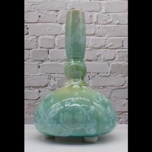 Elegant Celadon Green Ceramic Vase - Crystallization